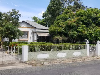 Ocean View, Kingston / St. Andrew, Jamaica - House for Sale